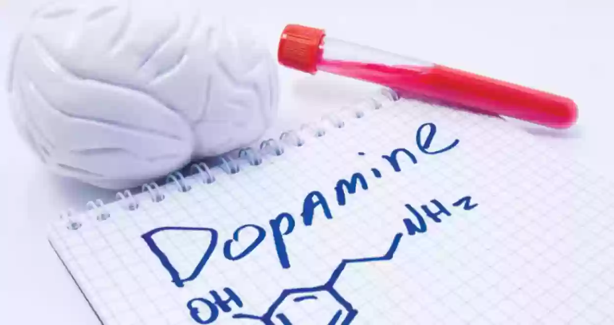 إلى ماذا يؤدي عقار الدوبامين؟